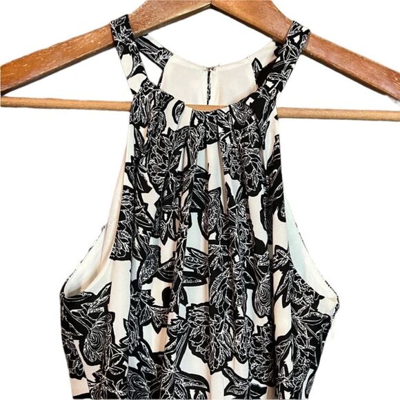 NWT! Express patterned black and white dress - Picture 2 of 12